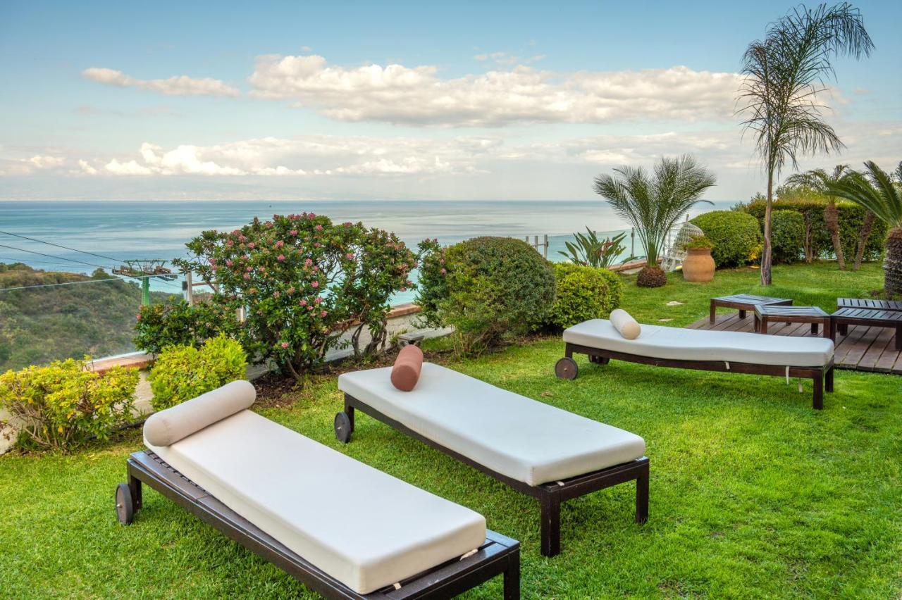 Luxury Taorum Villa With Spectacular Sea Views In Taormina Exterior photo